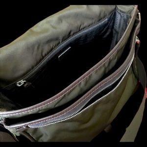 Authentic vintage ORIGINAL Prada nylon crossbody in green with leather trim.